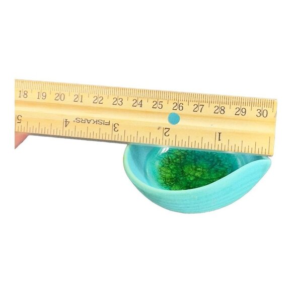 Hand Crafted Studio Pottery Crystalline Blue Heart Shaped Small Dish Bowl Green - Picture 10 of 11